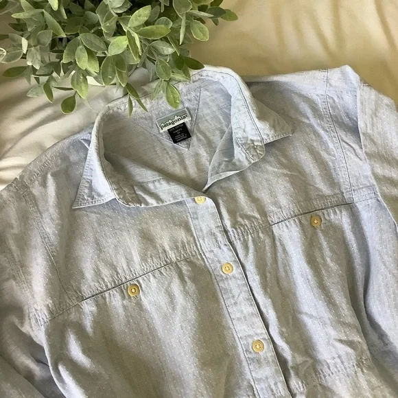 Patagonia Light Blue Button-Up Shirt - Picture 3 of 11